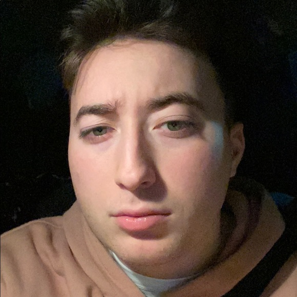 Meet your Posher, Dan - Picture 1 of 1